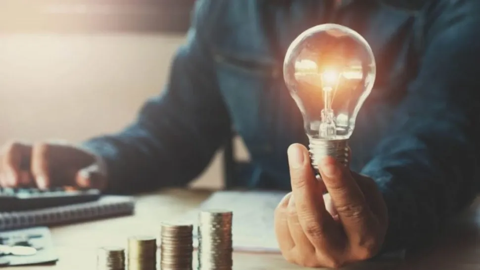 ANRE, primele sancțiuni pentru RECHINII din energie - Cu cât au fost taxate 7 companii pentru întârzierea facturilor românilor