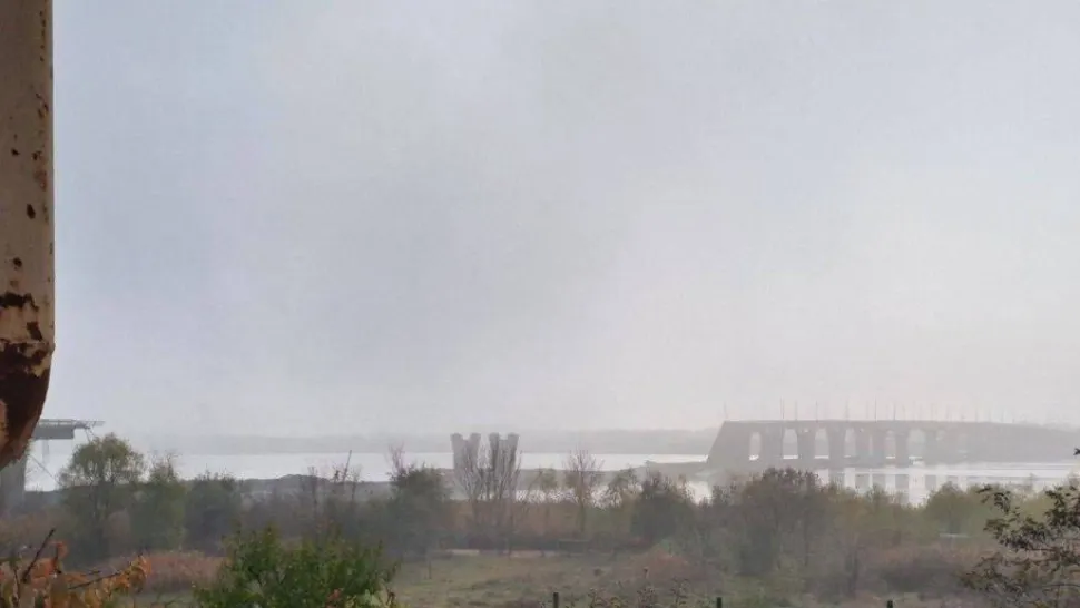 Podul Antonovskyi de peste Nipru s-a prăbușit! Cauzele, pentru moment necunoscute: subiectul, tratat diferit de media de la Kiev și cea de la Kremlin - VIDEO
