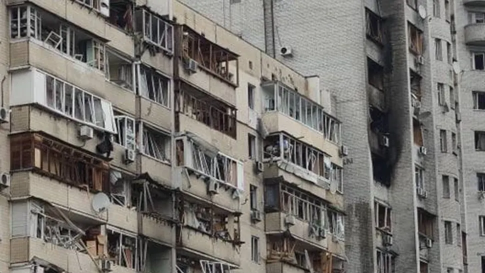 40% din infrastructura energetică a Ucrainei, AVARIATĂ de atacurile rusești. Autoritățile se pregătesc pentru cele mai NEGRE SCENARII: măsuri, la Kiev