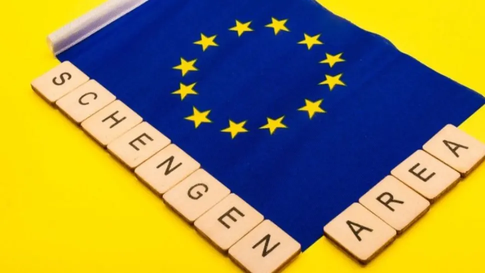 Maghiari din România cer din nou autonomia - CONDIȚIE la intrarea în Schengen - Poziția CNMT, condus de Laszlo Tokes