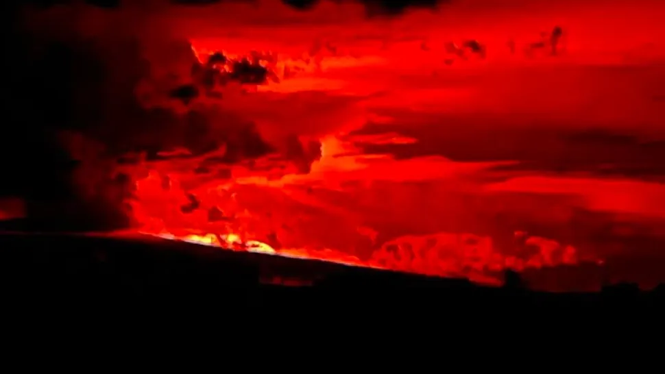 Cel mai mare vulcan activ din lume, ERUPȚIE după 38 de ani - Cutremure, în serie, PERICOL uriaș - Primele imagini - FOTO&VIDEO