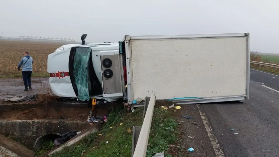 Carambol cu 3 autovehicule în Satu Mare: 2 persoane au fost rănite - FOTO