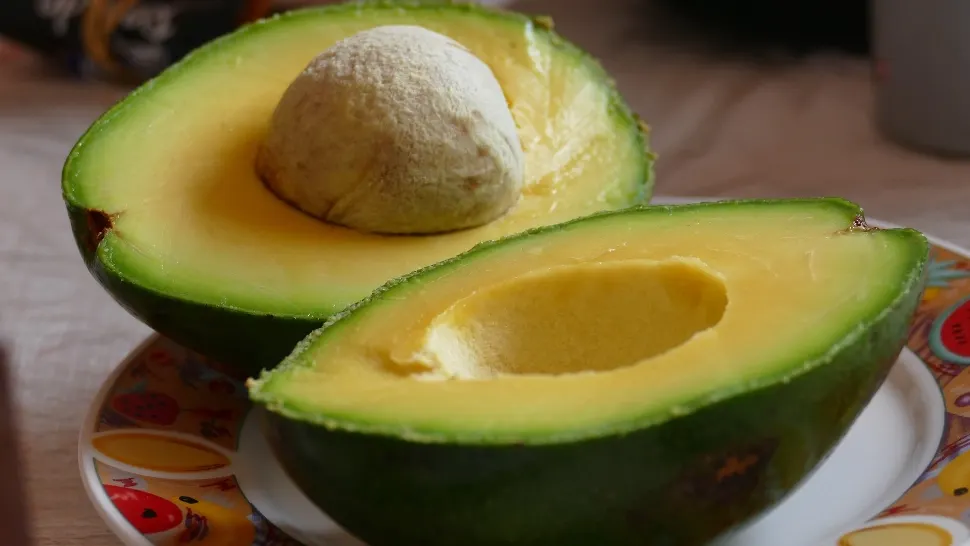 Ce se întâmplă în corpul tău dacă mănânci un avocado pe zi - 10 beneficii
