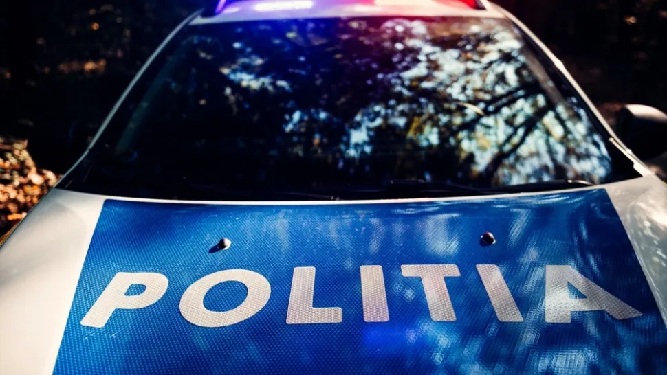 Adolescentă de 15 ani, dispărută după ce a plecat la școală, căutată cu disperare. Fata a dispărut în urmă cu o săptămână și e de negăsit