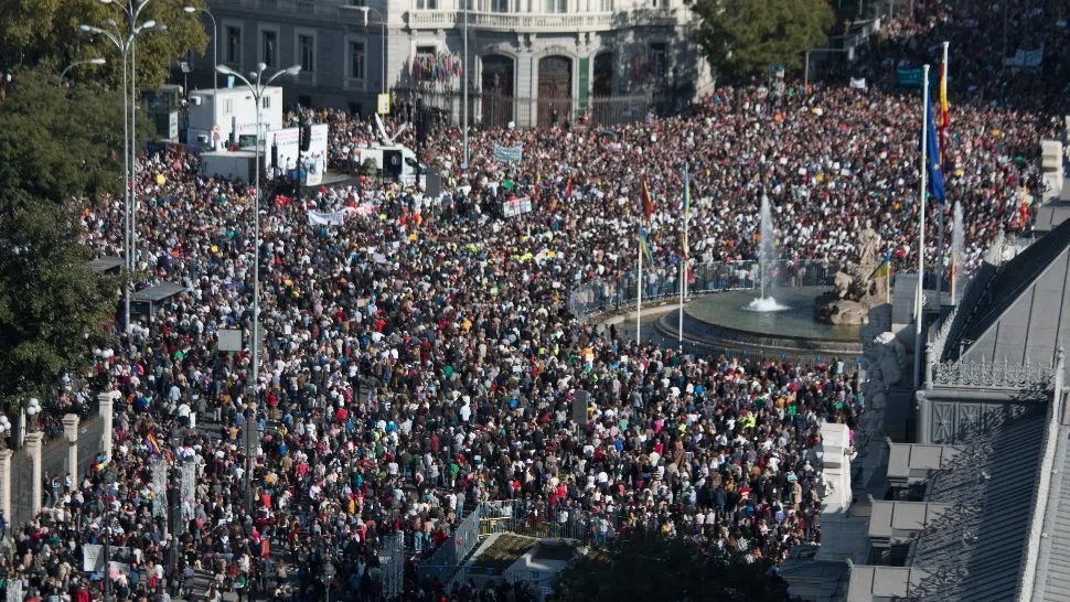Protest de amploare la Madrid: 200.000 de oameni au ieșit în stradă - FOTO&VIDEO