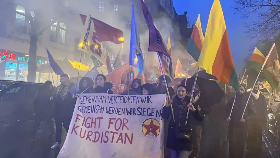 HAOS la Paris - A doua zi de proteste după atacul sângeros în care au fost uciși 3 kurzi - Ciocniri violente cu polițiștii - VIDEO
