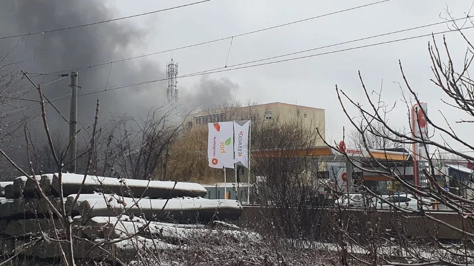 Incendiu violent la un depozit de lângă București: 40 de oameni evacuați: 4 victime - Degajări mari de fum - Mesaj RO-Alert - VIDEO