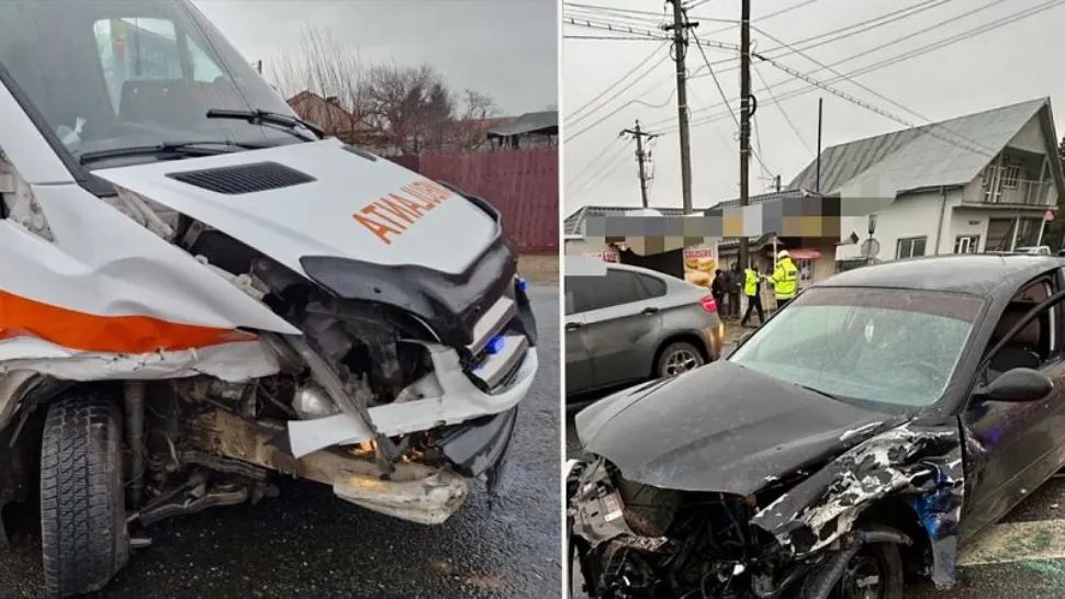 O ambulanţă care transporta o pacientă a fost implicată într-un accident rutier. Traficul, blocat pe sensul de mers Focşani - Bucureşti | FOTO