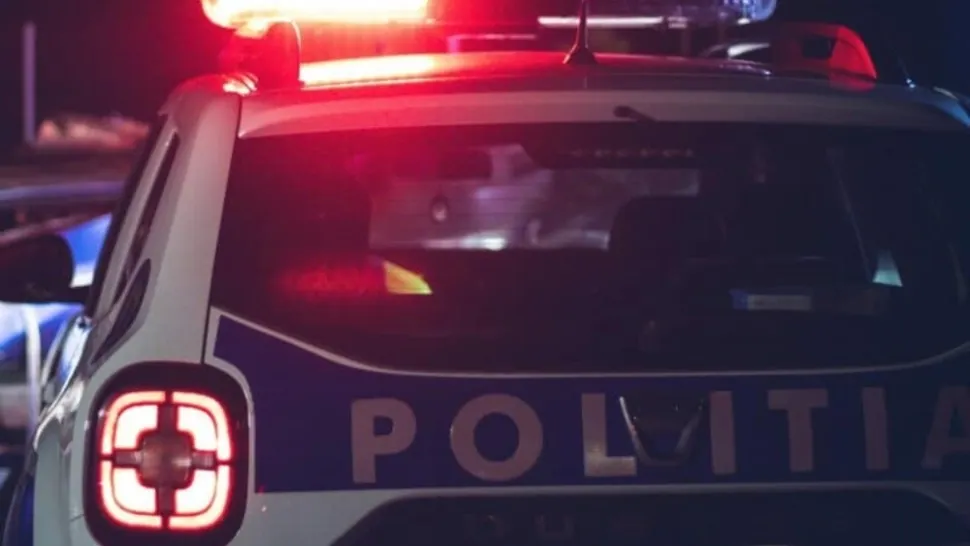  Polițist tâlhărit și lovit de doi bărbați, pe o stradă din Botoșani! Agresorii, surprinși în flagrant de un echipaj care patrula zona 