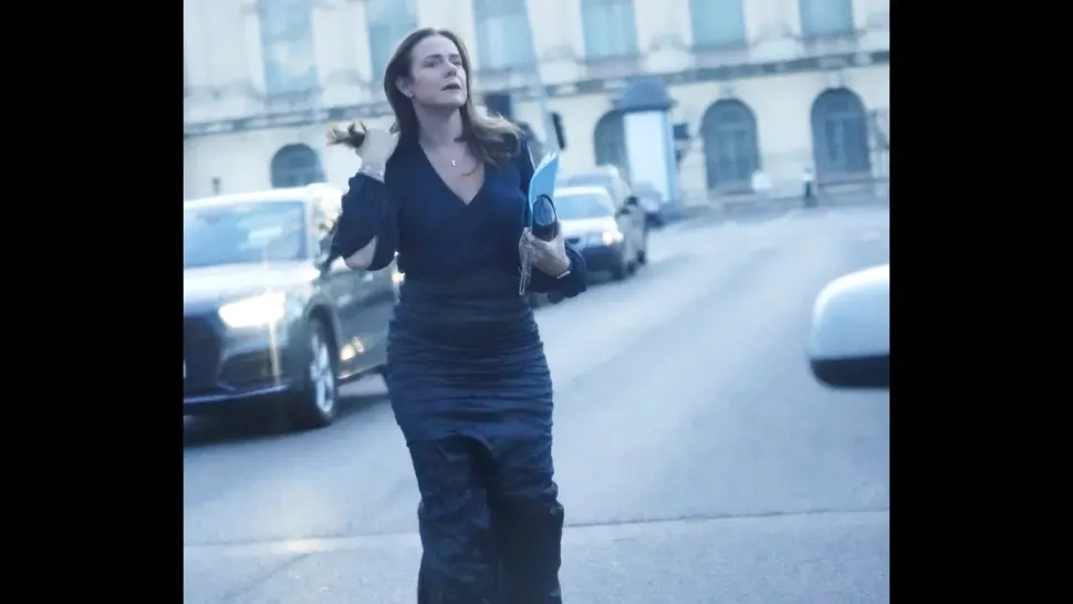 Cum arată o zi din viața șefei OMV. Christina Verchere primește un salariu uriaș de la stat