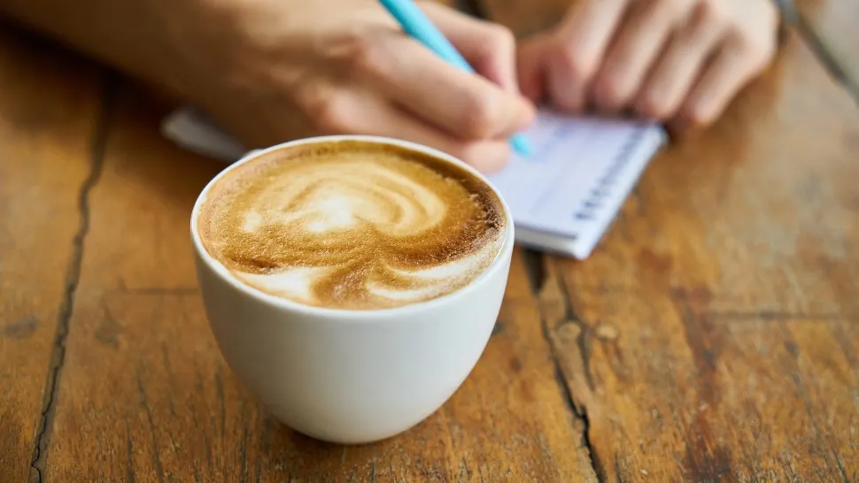 Ce se întâmplă dacă bei trei căni de cafea pe zi