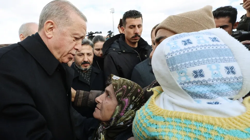Cutremur Turcia. Erdogan recunoaște: „Intervenţiile nu se desfăşoară pe cât de repede am sperat”