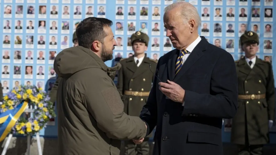 Furia bloggerilor militari ruși la vizita lui Biden la Kiev: „Tataie este dus și la Bahmut și nu i se va întâmpla nimic!”