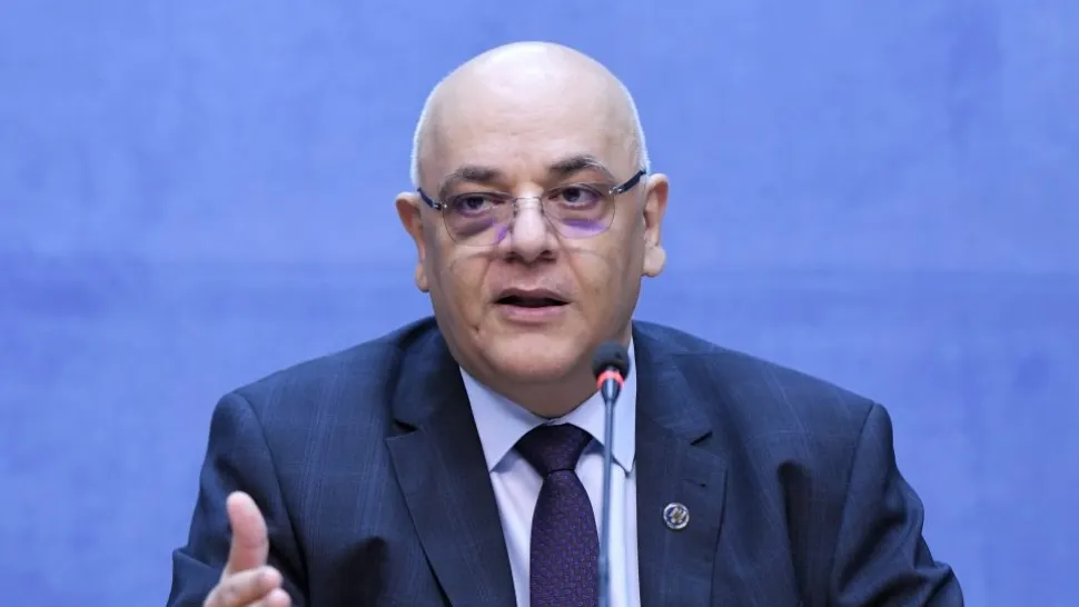 Arafat i-a băgat în ședință de urgență pe șefii ISU. Ce ultimatum a dat după tragedia de la Ferma dacilor?