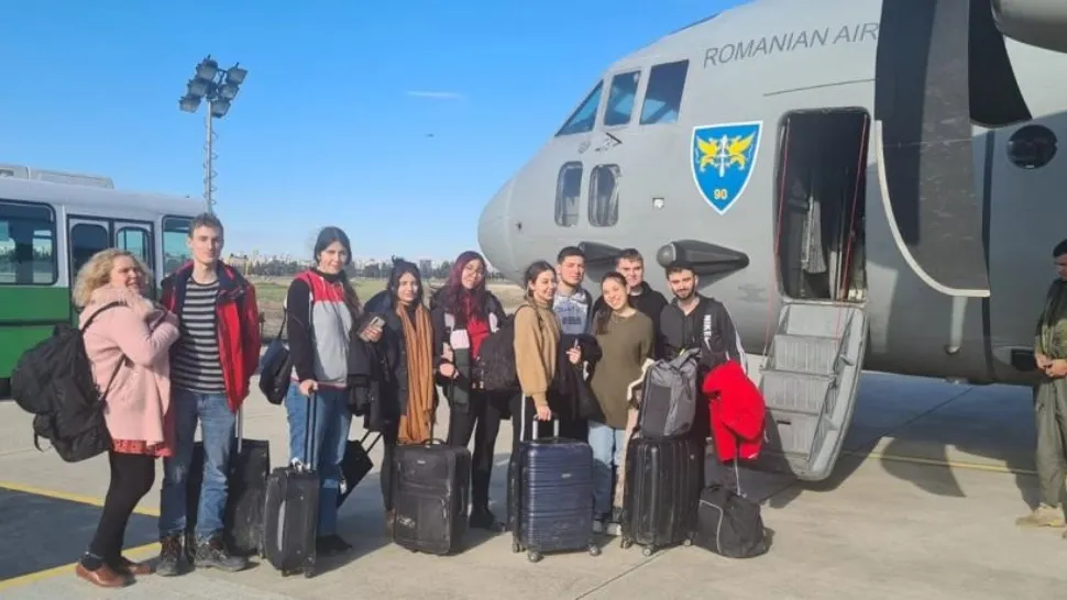 Cutremur Turcia. Încă 10 cetăţeni români au fost îmbarcaţi cu succes în vederea repatrierii