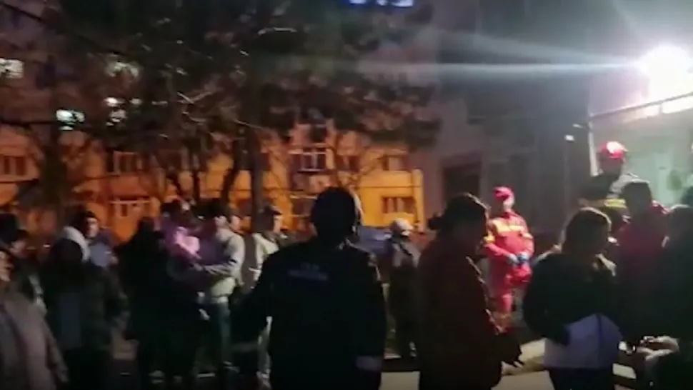Grenadă descoperită într-un bloc din Pitești! Locatarii, evacuați de urgență - momente de PANICĂ