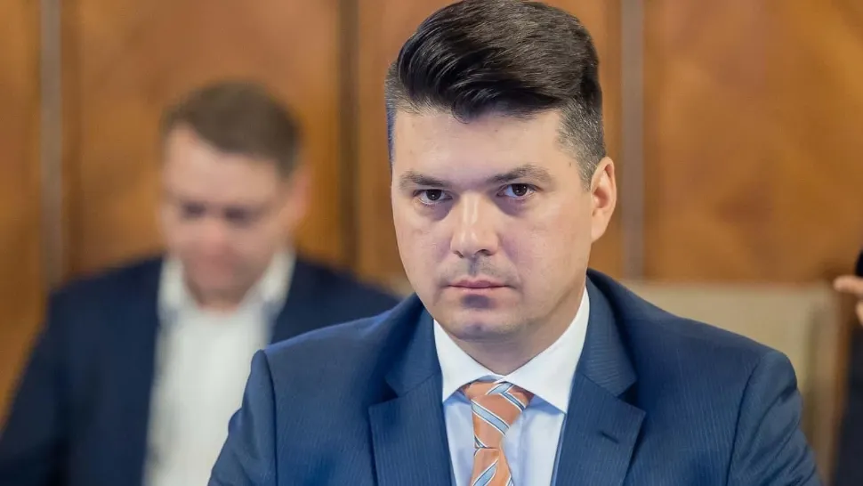 Mesaj controversat, de 8 Martie, al unui secretar de stat din Ministerul Justiției: „Femeile, aceste ființe ale societății”