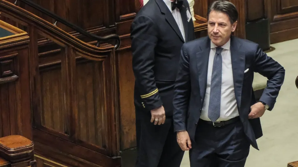 Cad capete în Italia pentru măsurile luate în pandemie. Fostul premier Giuseppe Conte, acuzat de omor multiplu 
