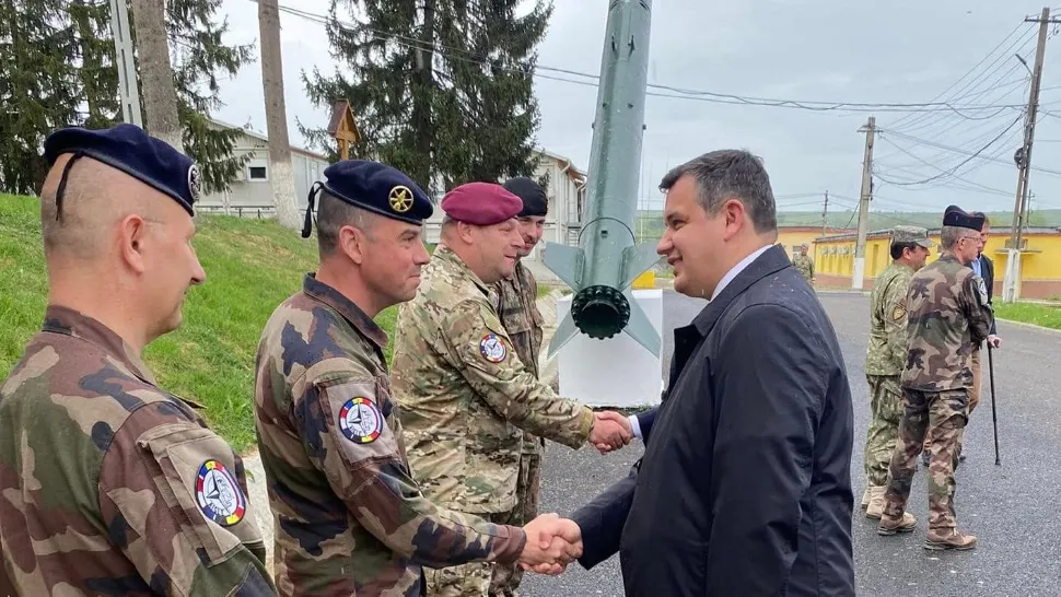 Eugen Tomac, la Grupul de Luptă de la Cincu și în Republica Moldova: „Sper ca românii să înțeleagă cât de importantă e umbrela de securitate NATO”
