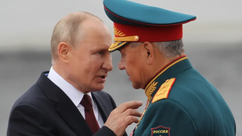 Semne că Putin vrea escaladarea războiului din Ucraina: Șoigu dă un avertisment extrem de dur - Noile operațiuni sub steag fals
