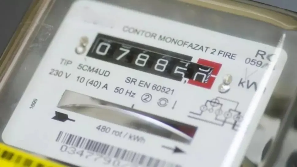 Comisia Europeană a pus ochii pe facturile la curent și gaze. Oficialii UE „recomandă” tăierea ajutoarelor pentru persoanele vulnerabile și renunțarea la plafonarea prețurilor din energie