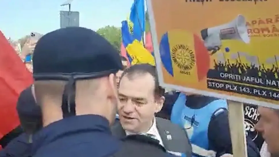Ludovic Orban a depus plângere la poliție contra protestatarilor AUR care l-au agresat
