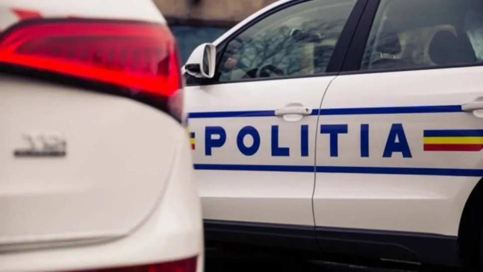 Un poliţist se afla în maşină lângă şoferul austriac care circula cu numere false şi sub influenţa substanţelor interzise, în Arad - Video
