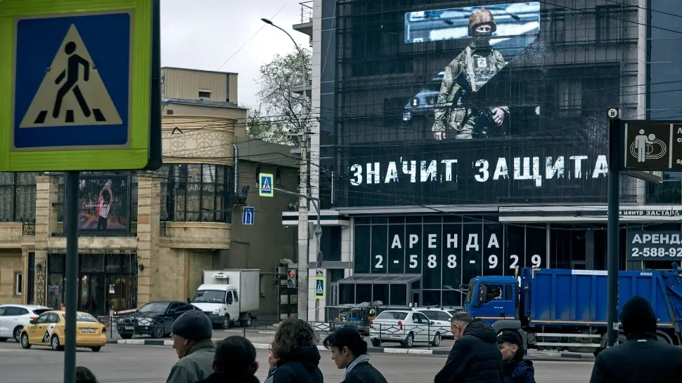 Rușii vor munci 6 zile pe săptămână pentru a susține războiul din Ucraina