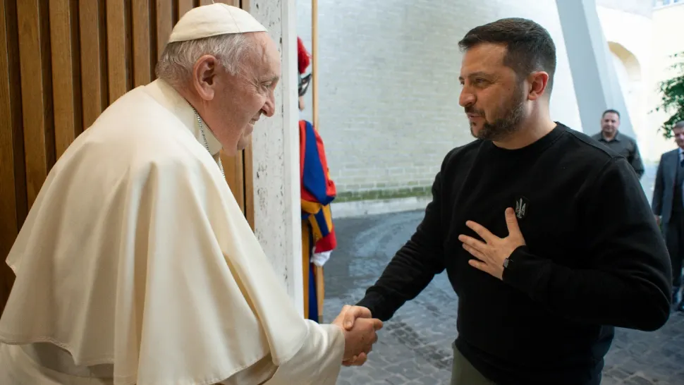 Vaticanul lansează Misiunea de PACE în Ucraina - Papa Francisc a numit un cardinal italian pentru demersuri de încetare a războiului