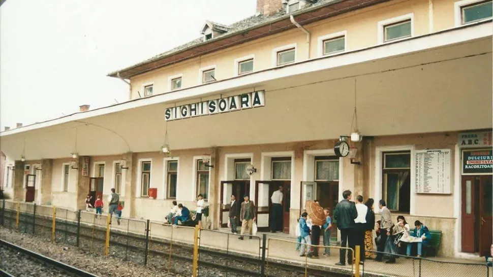 Un nou accident feroviar a fost evitat la limită, în gara din Sighișoara - Trenurile conțineau motorină și îngrășăminte chimice