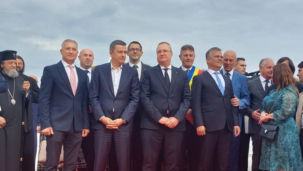 Bătaie de joc după inaugurarea noului aeroport din Brașov. Curse decalate, pasageri rămași la sol, personal insuficient