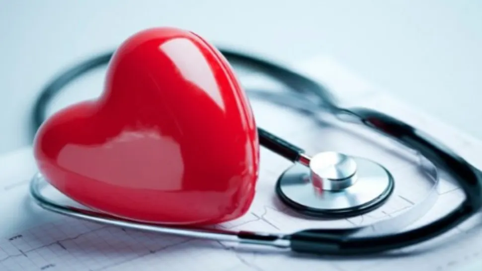 Alimentul consumat cu regularitate de cardiologi: ce mănâncă între mese. Românii l-au scos complet din meniu