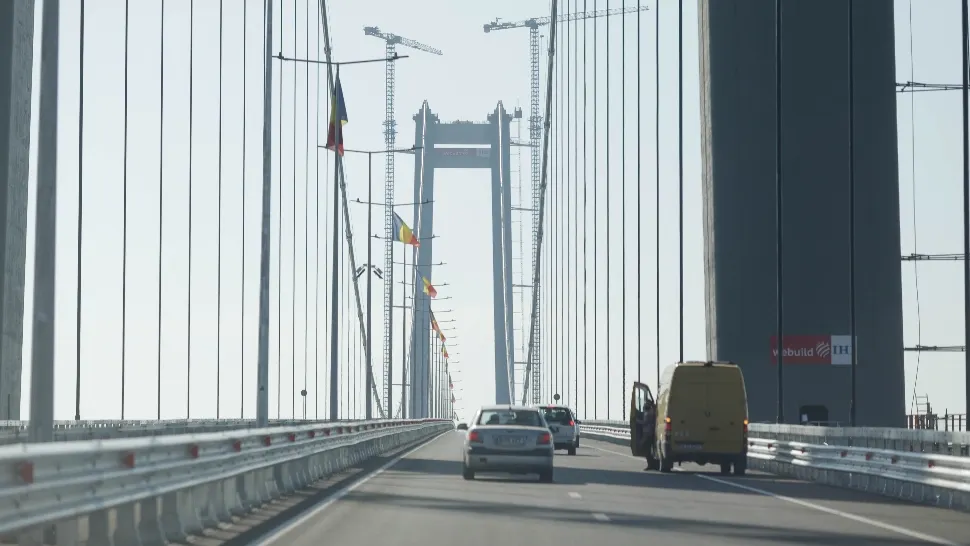 Nouă zile de circulație la liber pe podul de la Brăila. După 17 iulie încep restricțiile. Ce trebuie să știe șoferii