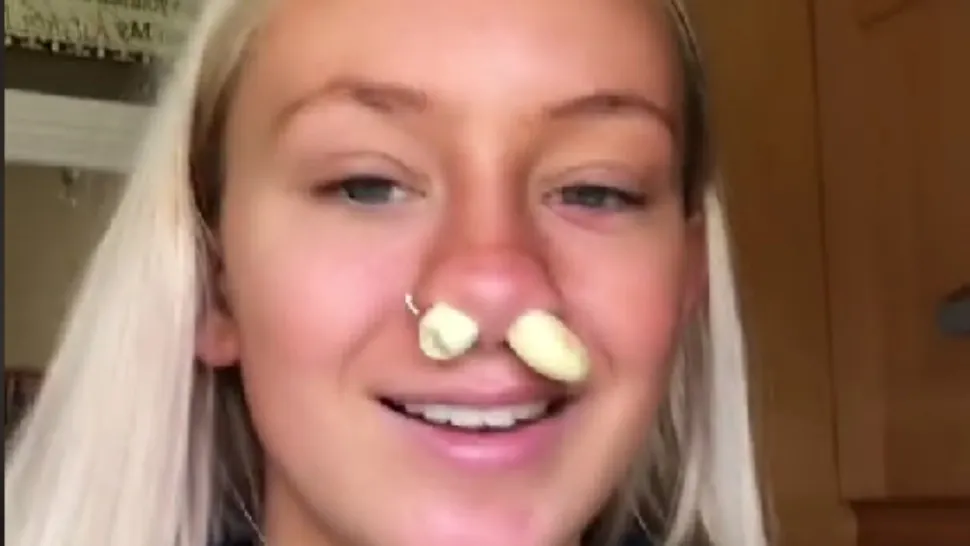 Ce se întâmplă dacă-ți bagi usturoi in nas? Ultima farsă prostească de pe TikTok
