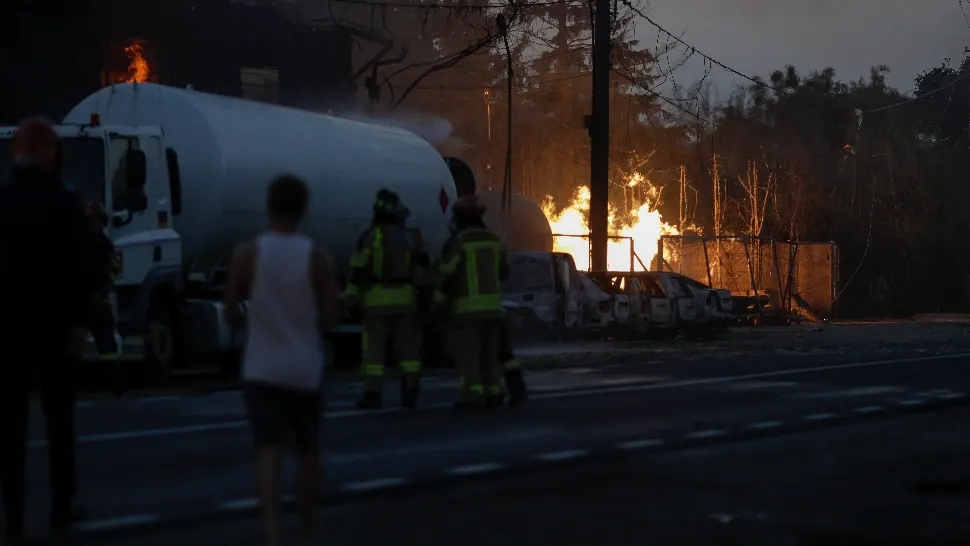 Ședință la Prefectura Capitalei după exploziile de la Crevedia. Autoritățile vor să identifice toate stațiile GPL ilegale