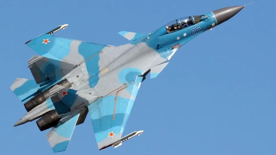 Un avion rusesc de luptă s-a prăbușit în Kaliningrad: Cei doi piloți NU au supraviețuit - Șoigu a anunțat cauza după imagini dramatice