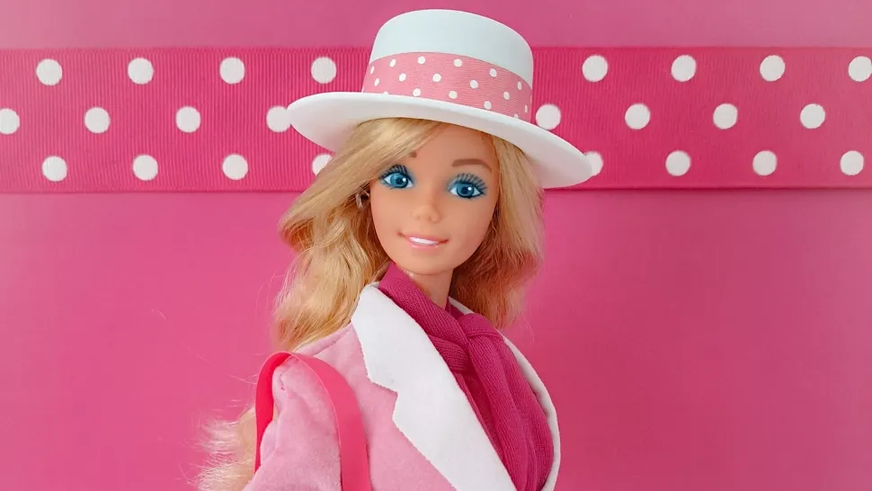 Păpușa Barbie, pusă la zid de comuniști. Se temeau că "șoimii patriei" nu vor mai crede în Ceaușescu
