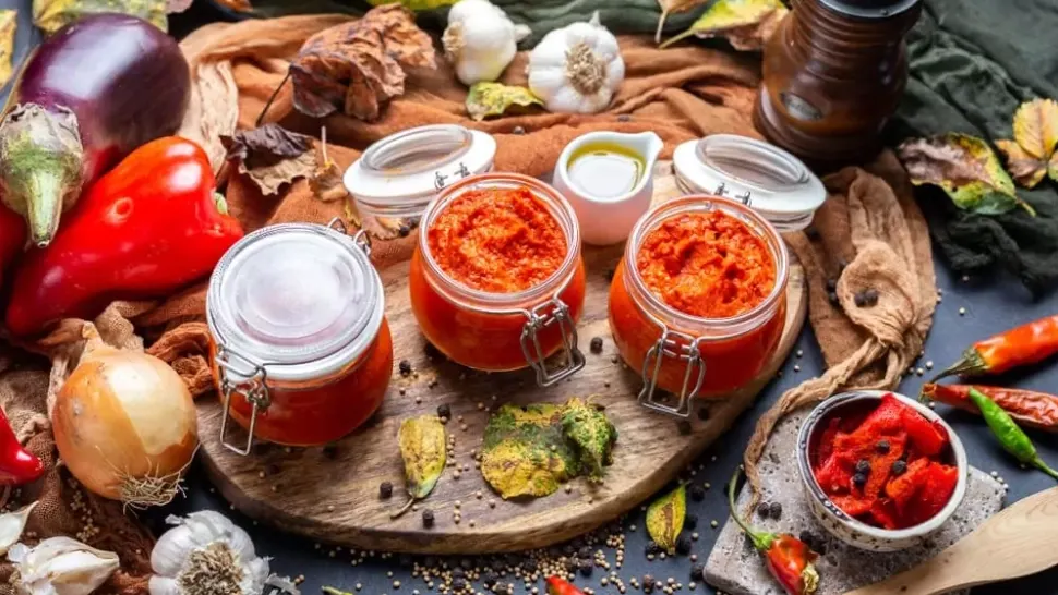 Rețetă rapidă de zacuscă. Ingredientul secret pe care îl adaugă chef Florin Dumitrescu pentru un deliciu irezistibil
