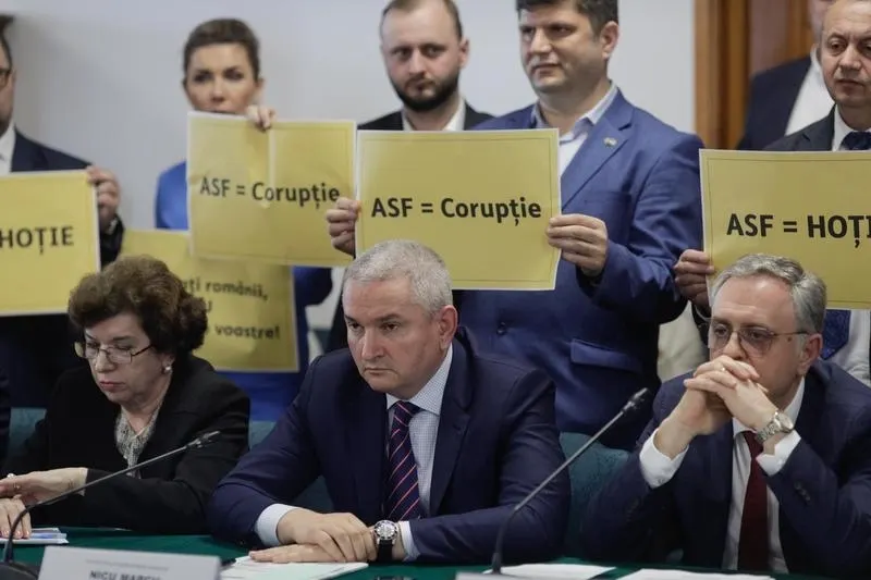 Conducerea ASF, un bilanț mai mult decât sumbru: două falimente de proporții, aproape 8 milioane de mașini cu RCA în pom