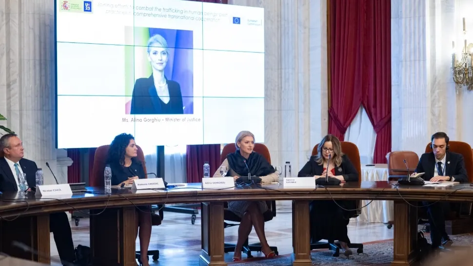 Alina Gorghiu, despre lupta împotriva traficului de persoane: Grupările de criminalitate organizată trebuie lipsite de mijloacele necesare dezvoltării şi extinderii