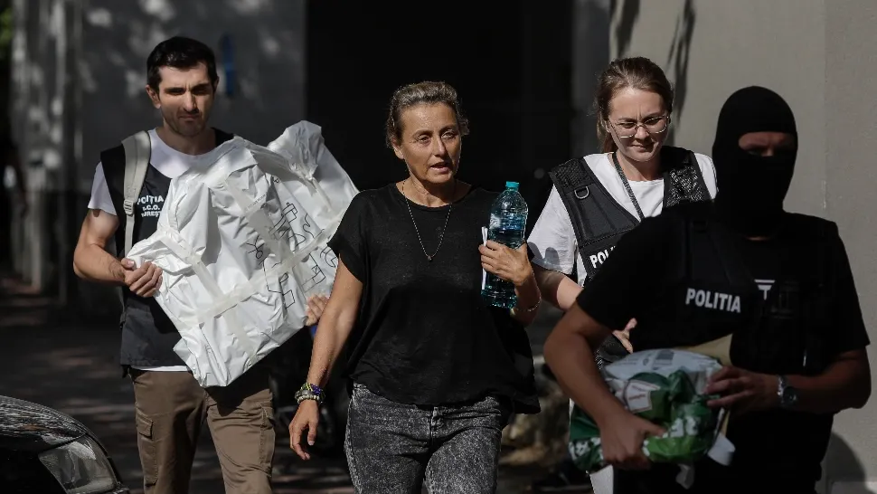 Curtea de Apel a decis: Miruna Pascu, mama tânărului drogat, va rămâne în arest preventiv