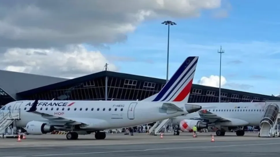 Aeroporturile Basel și Strasbourg, EVACUATE din cauza unor alerte cu bombă