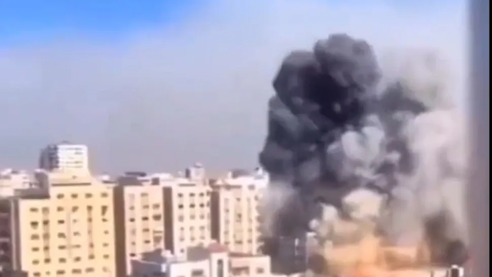 Zeci de morți și de răniți în Gaza. Israelul a bombardat zona, în timp ce zeci de mii de palestinieni migrează spre sud - VIDEO