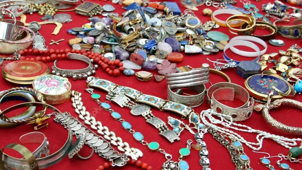 Ce să faci ca să nu ți se mai oxideze accesoriile. Trucul ingenios prin care vor rămâne imaculate, ca în prima zi
