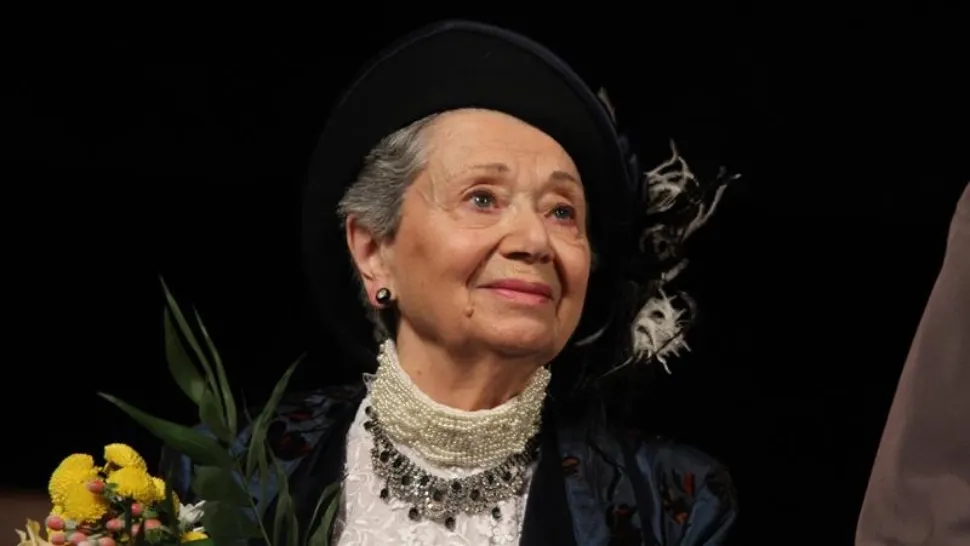 Doliu în lumea artelor. O actriță uriașă a murit - A fost o mare doamnă a teatrului românesc