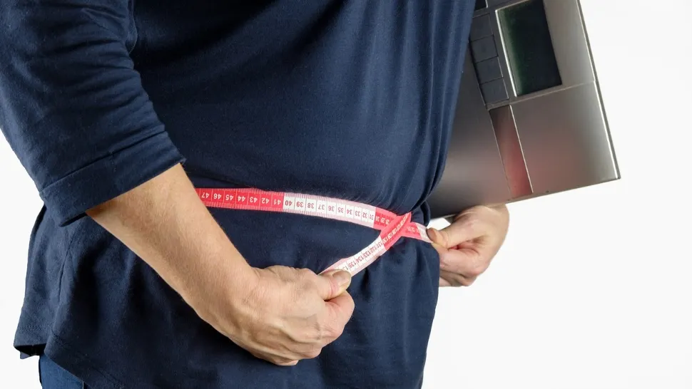 De ce ne îngrășăm, de fapt. Cercetătorii spun că au găsit adevăratul vinovat pentru epidemia de obezitate: fructoza  