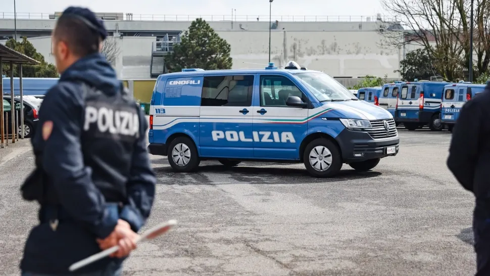 Bărbaţi suspectaţi de terorism, arestaţi la Milano - Statele europene, în alertă maximă ca urmare a conflictului din Israel