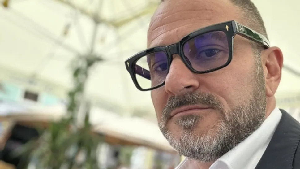 Omul de încredere a lui Horia Constantinescu, probleme de integritate. Manevrele controversate ale celui care a umplut de gunoaie plaja Costinești  