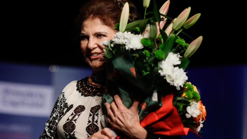 Cât a primit Irina Loghin ca onorariu la cel mai recent concert al său. „Regina cântecului popular” a cucerit din nou publicul la 86 de ani