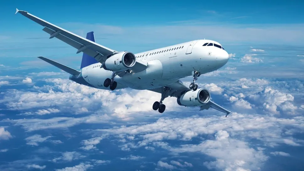 Pana prostului în aer:  Un avion cu peste o sută pasageri a rămas fără combustibil la granița cu Germania